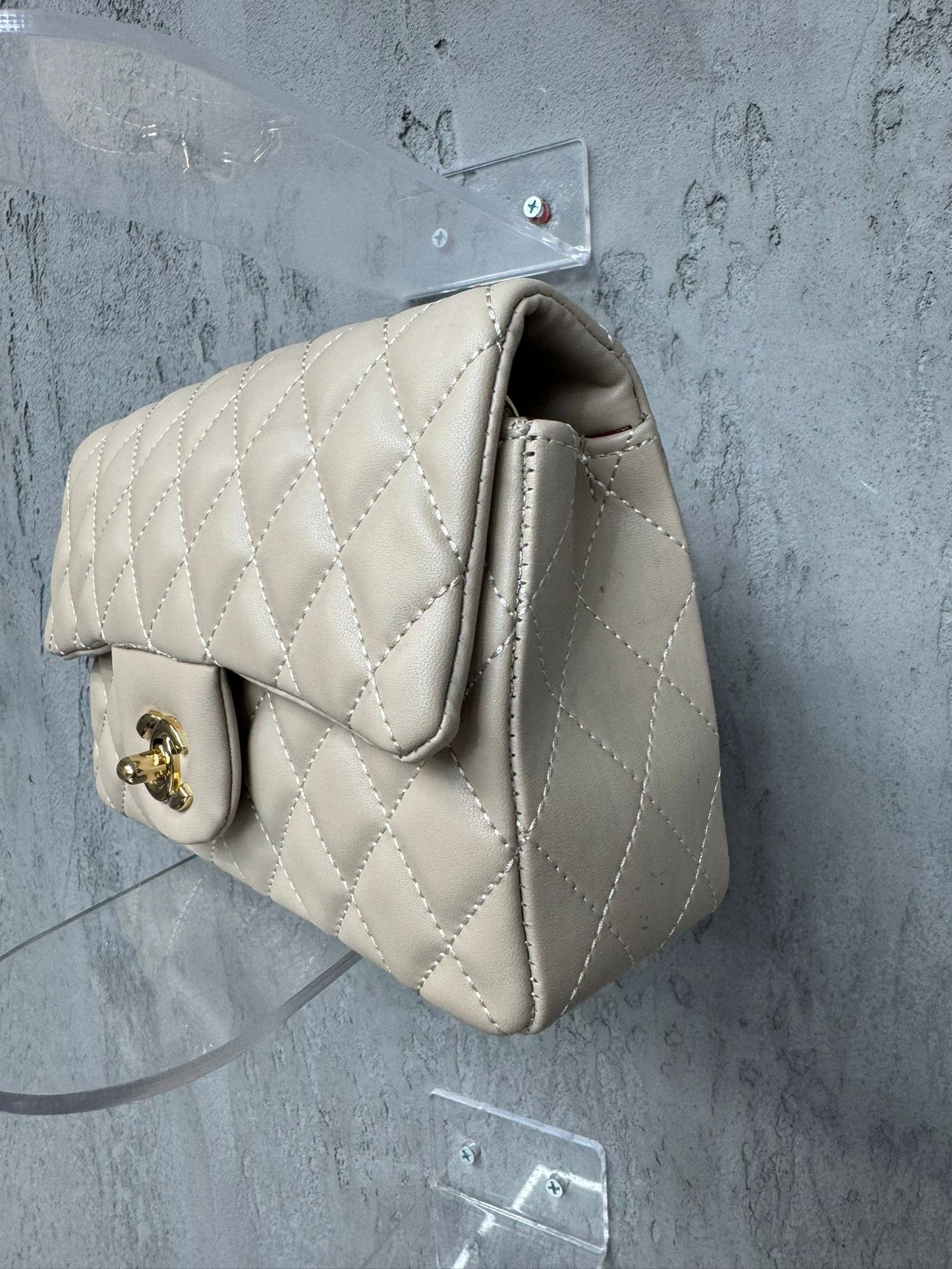 Chanel timeless mini /super clone