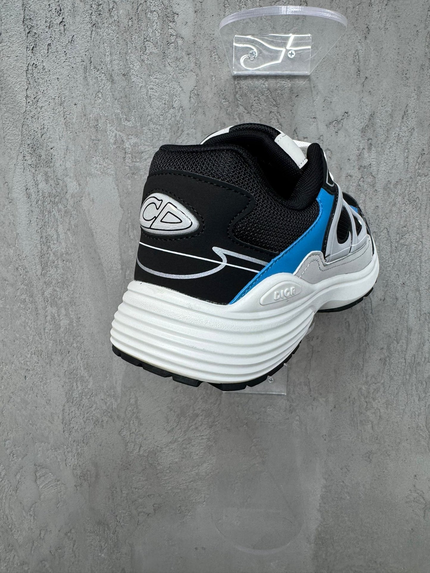 Christian Dior b30s /electric blue /super clone ￼￼