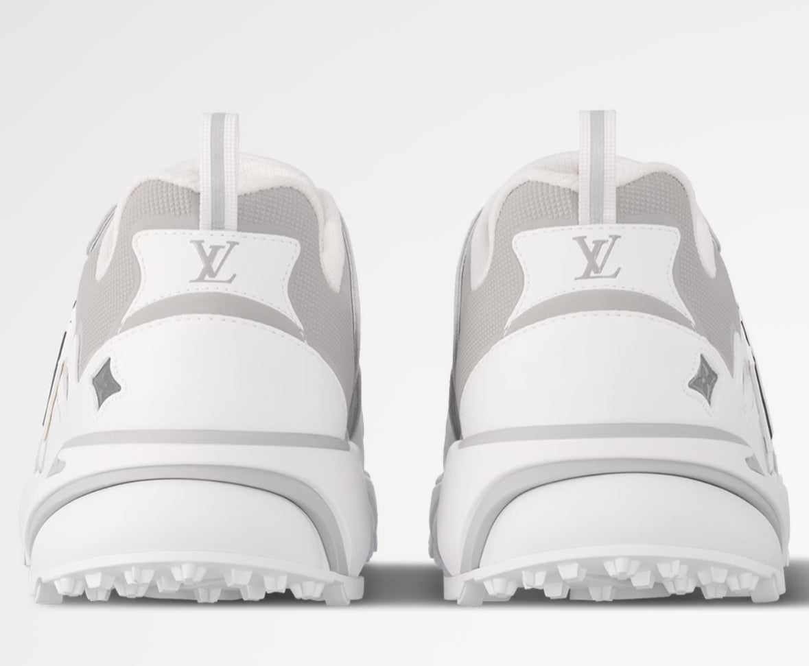 LV Runner Tactic Trainers Super clones