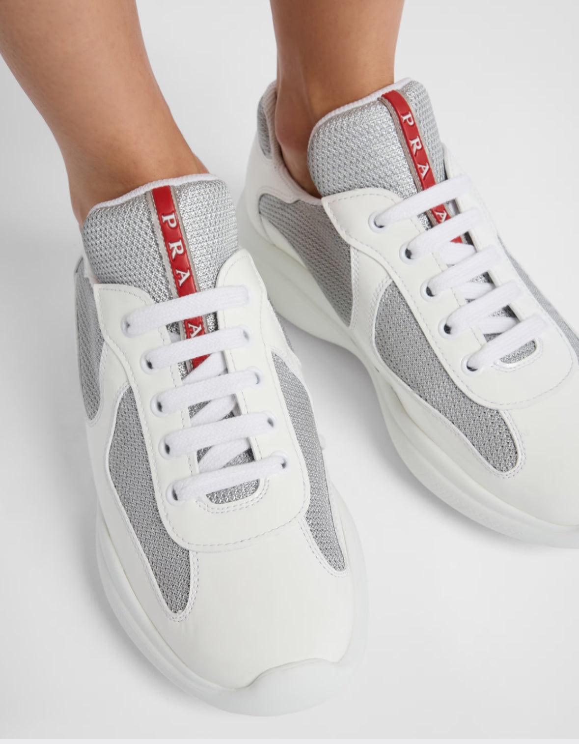 Parada white cups/super clone ￼