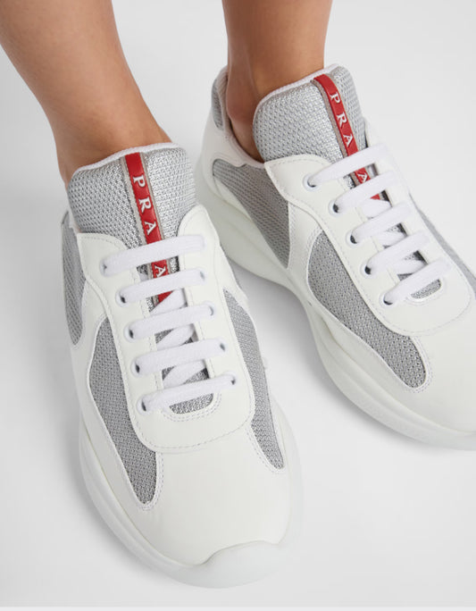 Parada white cups/super clone ￼