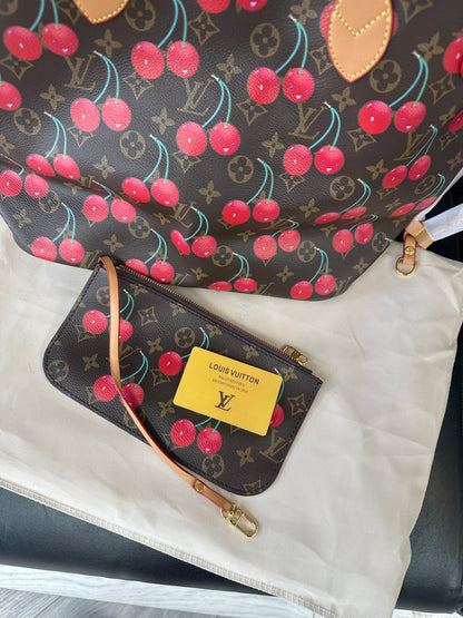 Louis Vuitton Neverfull leather tote